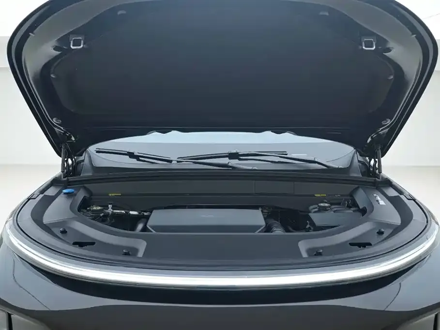 Li Auto L8 2024 из CN, фото 8