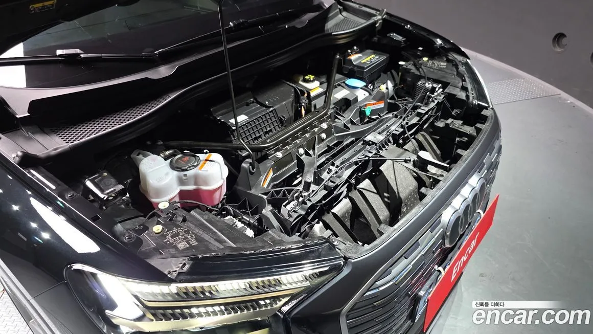 Audi Q4 e-tron 2025 из KR, фото 3
