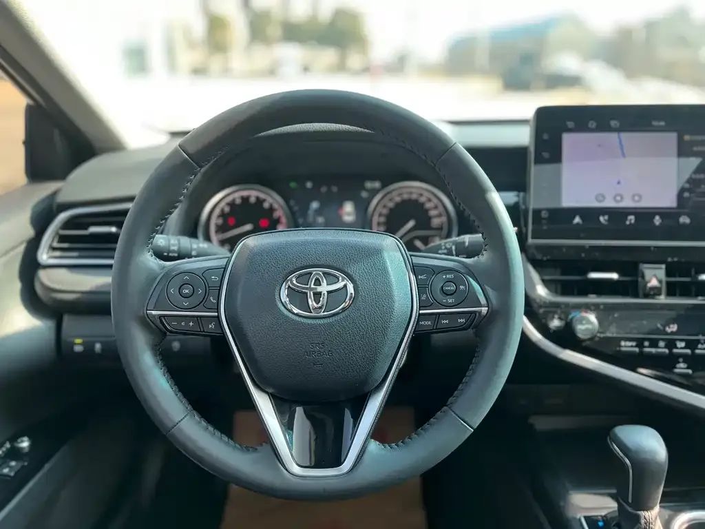 Toyota Camry 2024 из CN, фото 9