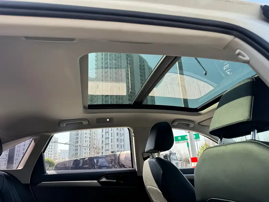 Volkswagen Sagitar 2021 из CN, фото 2