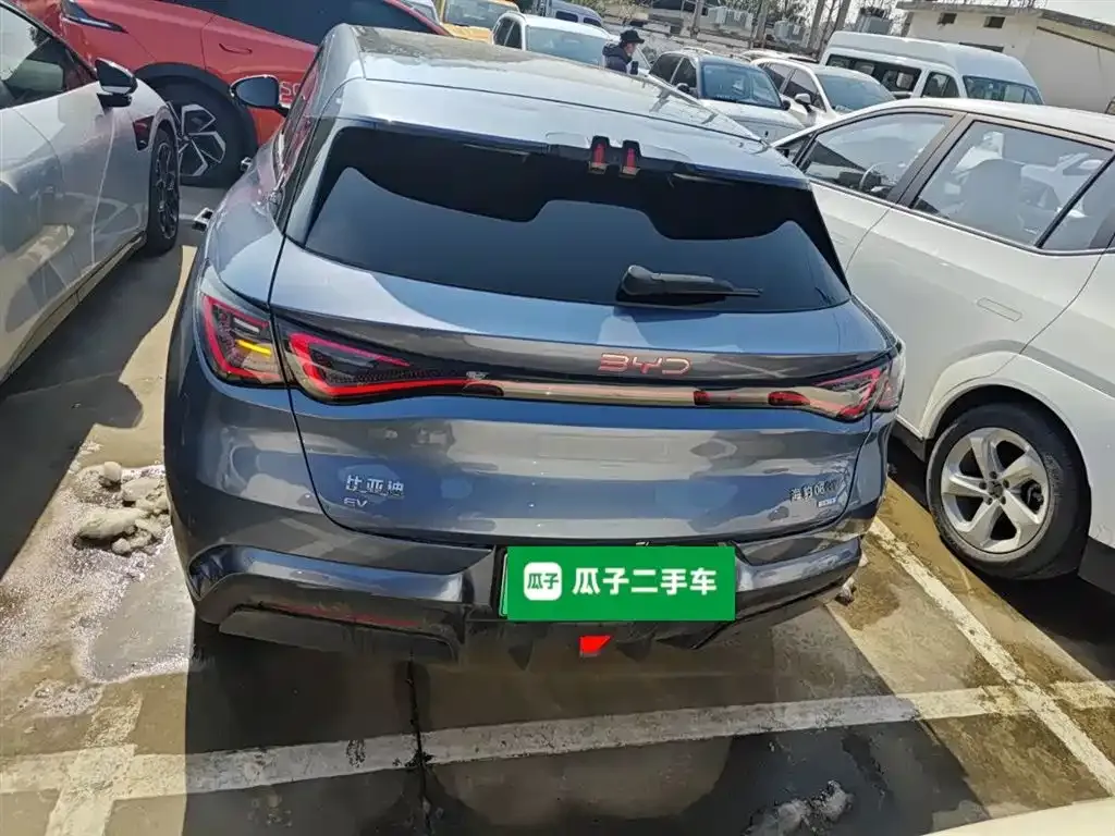 BYD Seal 06GT — фото 10