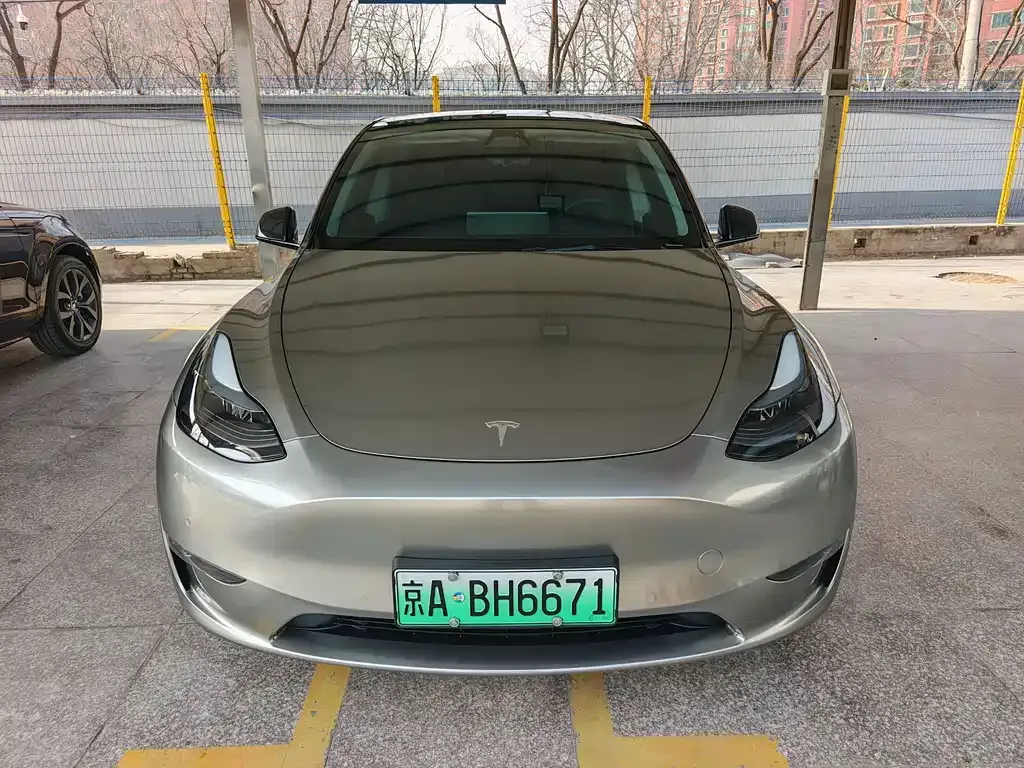 Tesla Model Y 2023 из CN, фото 9