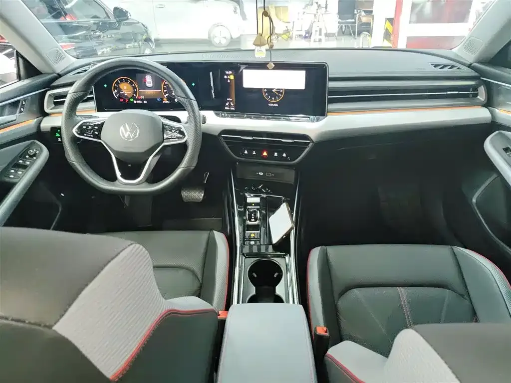 Volkswagen Lamando 2024 из CN, фото 10