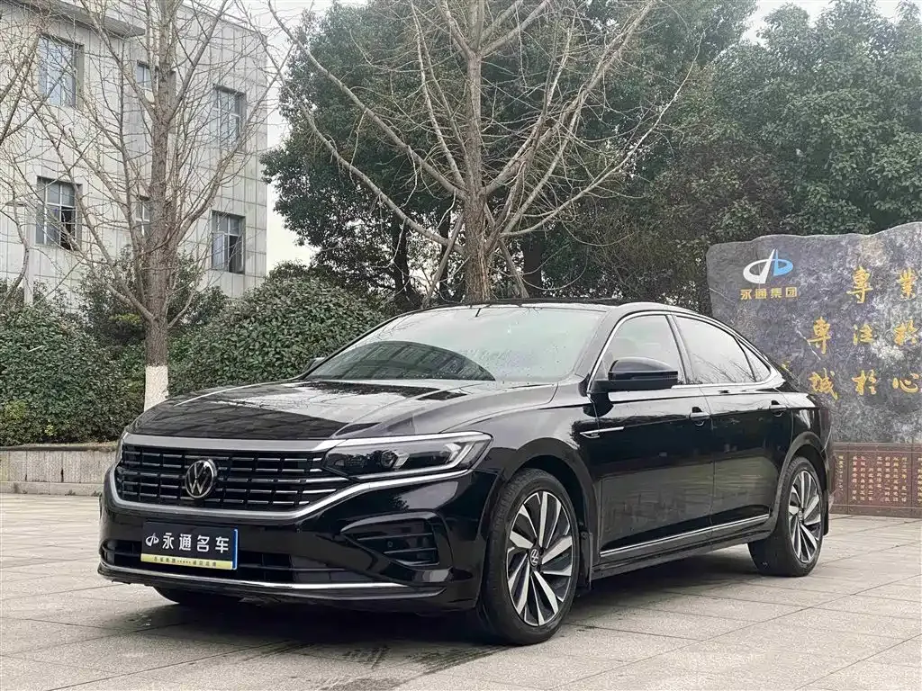Volkswagen Passat 2023 из CN, фото 1
