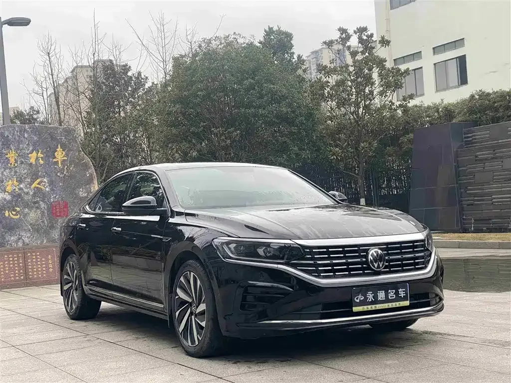 Volkswagen Passat 2023 из CN, фото 9