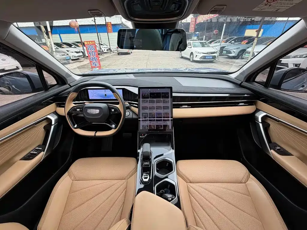 Geely Boyue L 2022 из CN, фото 10