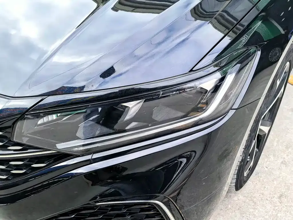 Volkswagen Passat 2024 из CN, фото 6