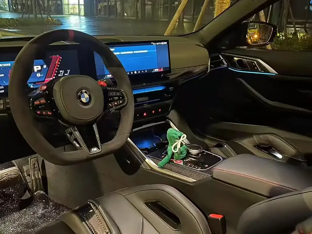 BMW M4 2025 из CN, фото 3
