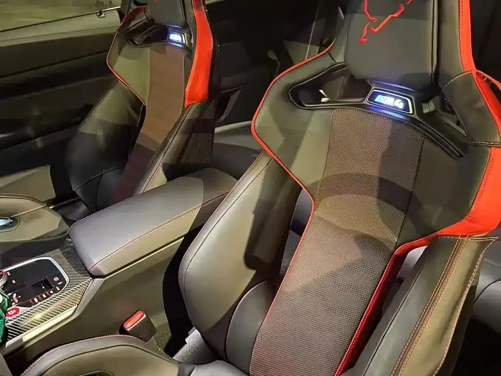 BMW M4 2025 из CN, фото 4