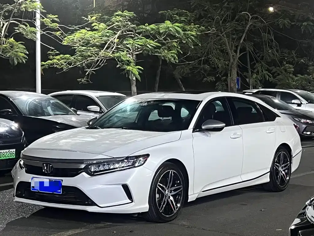 Honda Inspire 2023 из CN, фото 1