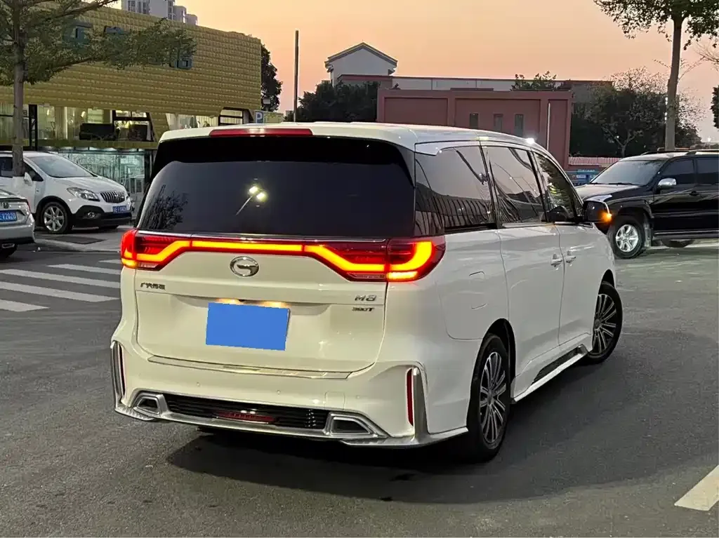 GAC Motor Trumpchi M8 — фото 5