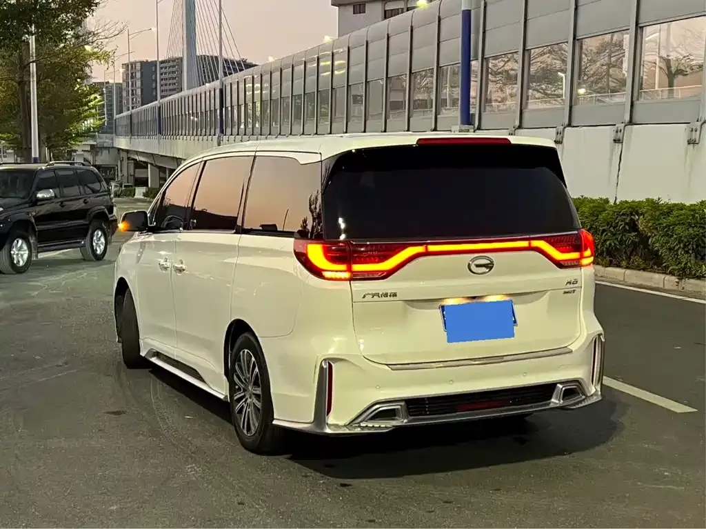 GAC Motor Trumpchi M8 — фото 3