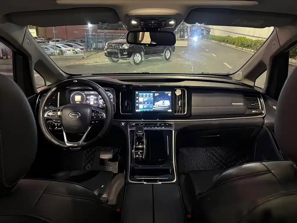 GAC Motor Trumpchi M8 — фото 7