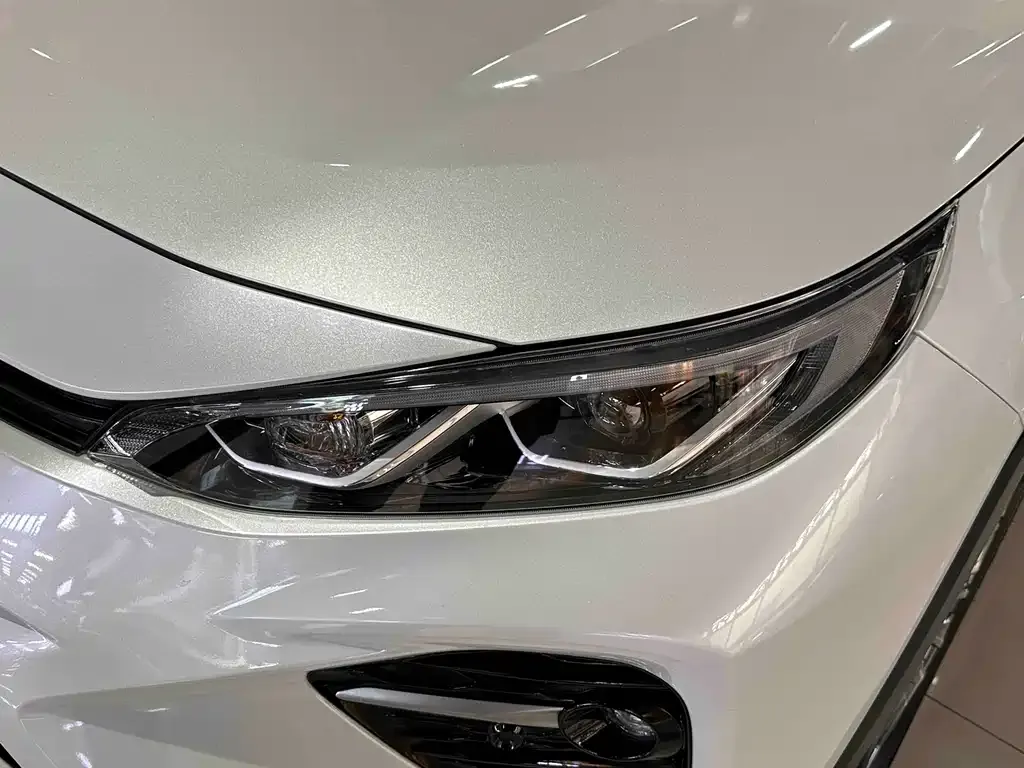 Toyota Wildlander 2023 из CN, фото 8