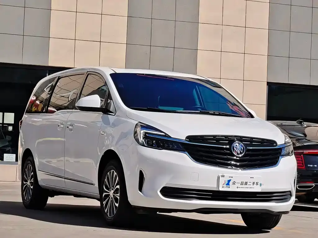 Buick GL8 2021 из CN, фото 9