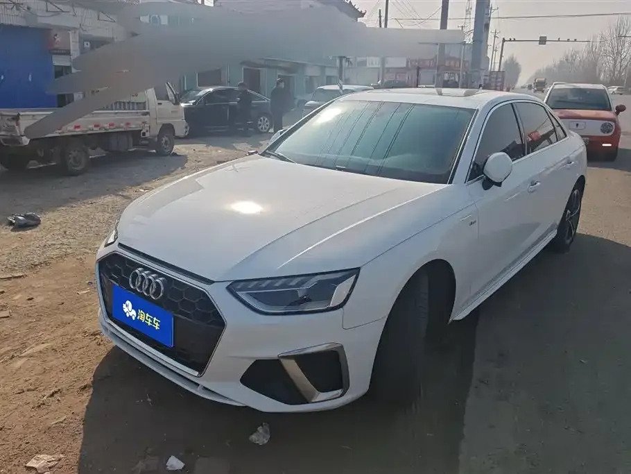 Audi A4L 2021 из CN, фото 1