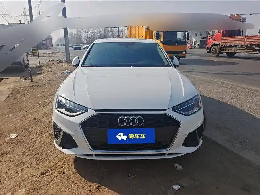 Audi A4L 2021 из CN, фото 10