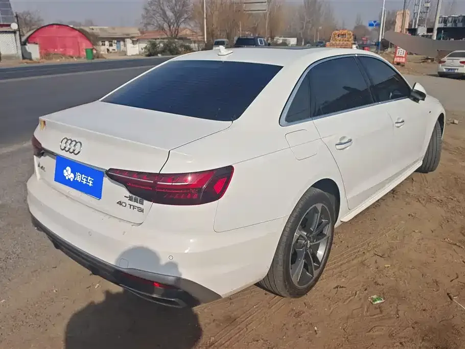 Audi A4L 2021 из CN, фото 7