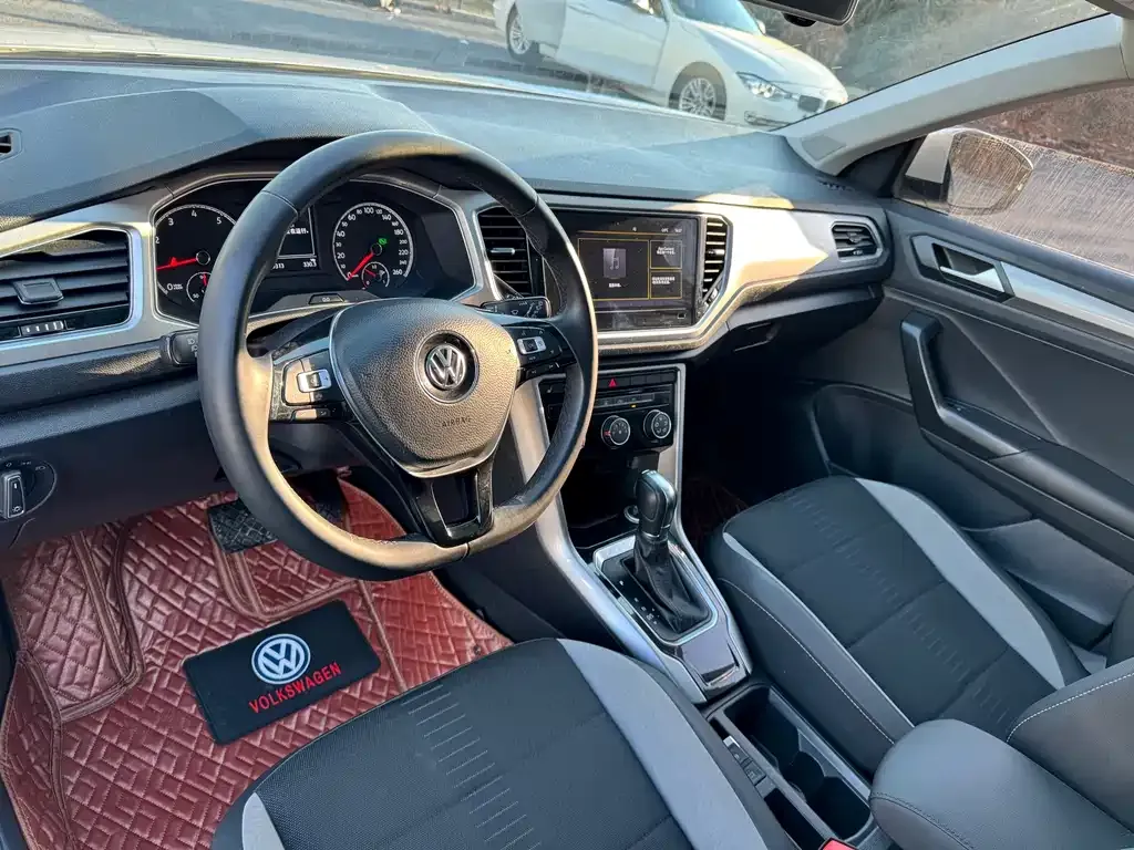 Volkswagen T-Roc 2021 из CN, фото 7