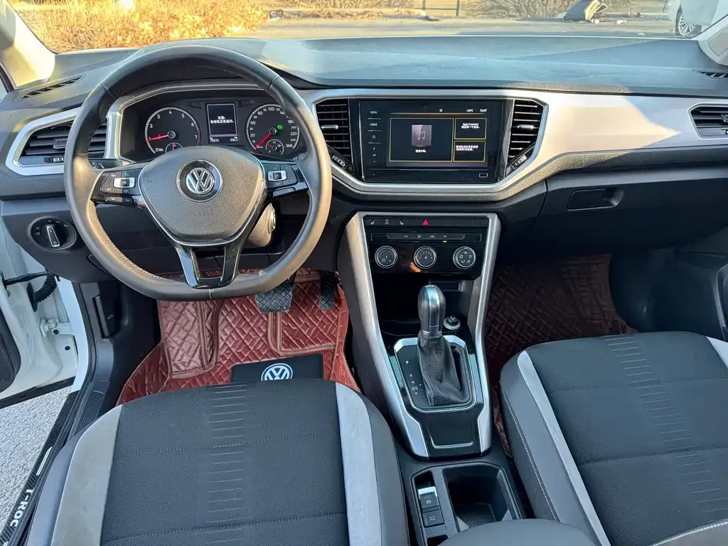 Volkswagen T-Roc 2021 из CN, фото 5