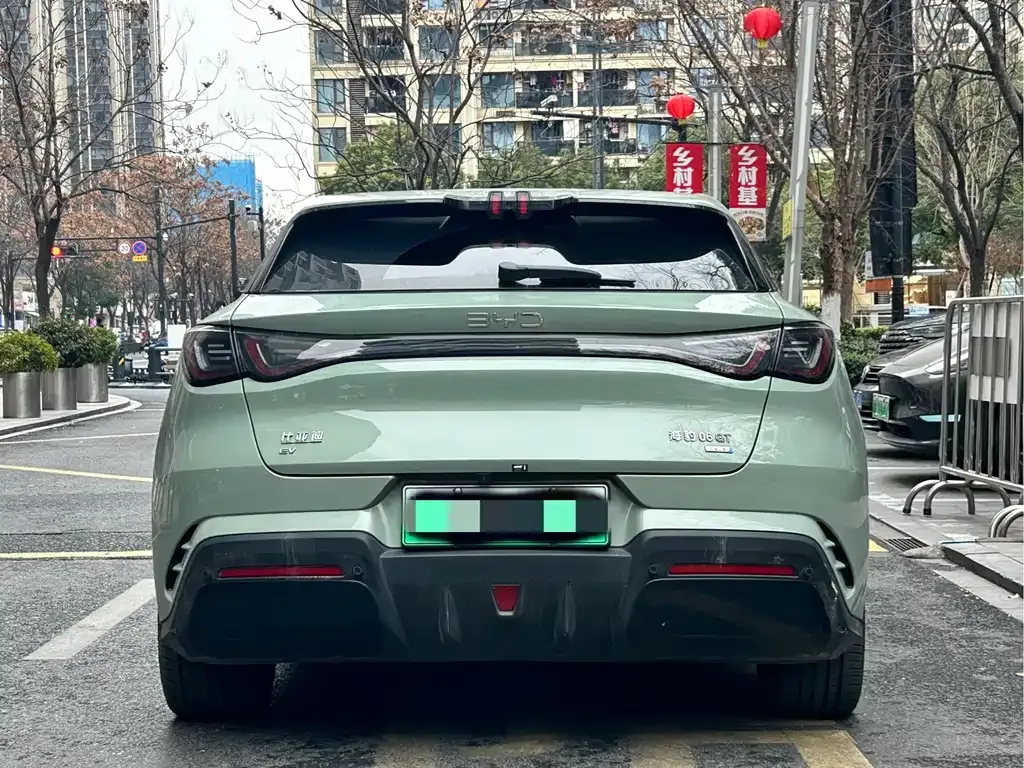 BYD Seal 06GT — фото 6