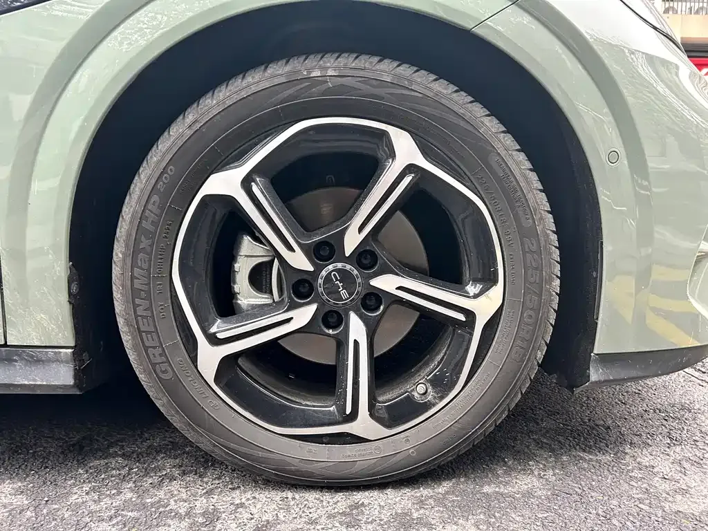 BYD Seal 06GT — фото 8