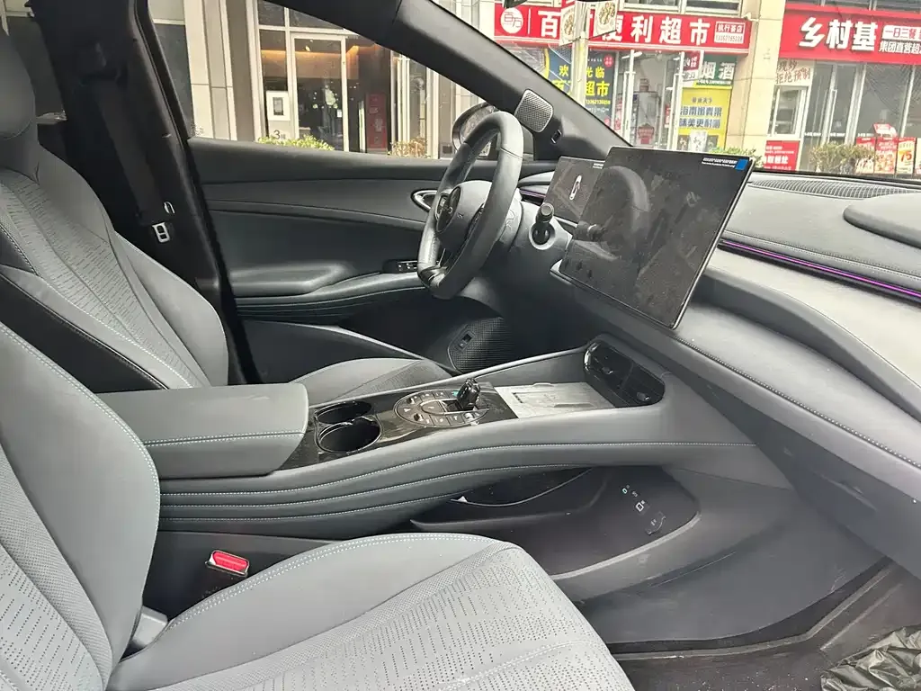 BYD Seal 06GT — фото 2