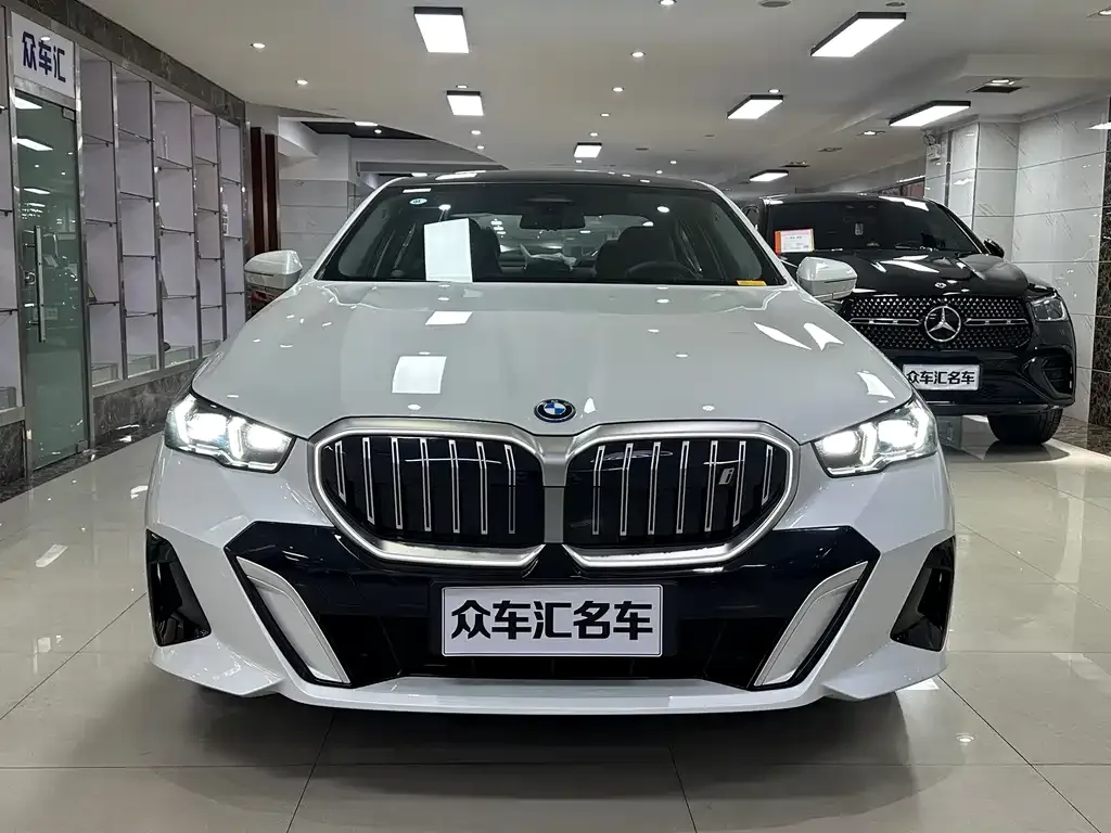BMW i5 2026 из CN, фото 7