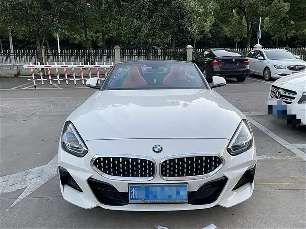 BMW Z4 2022 из CN, фото 8