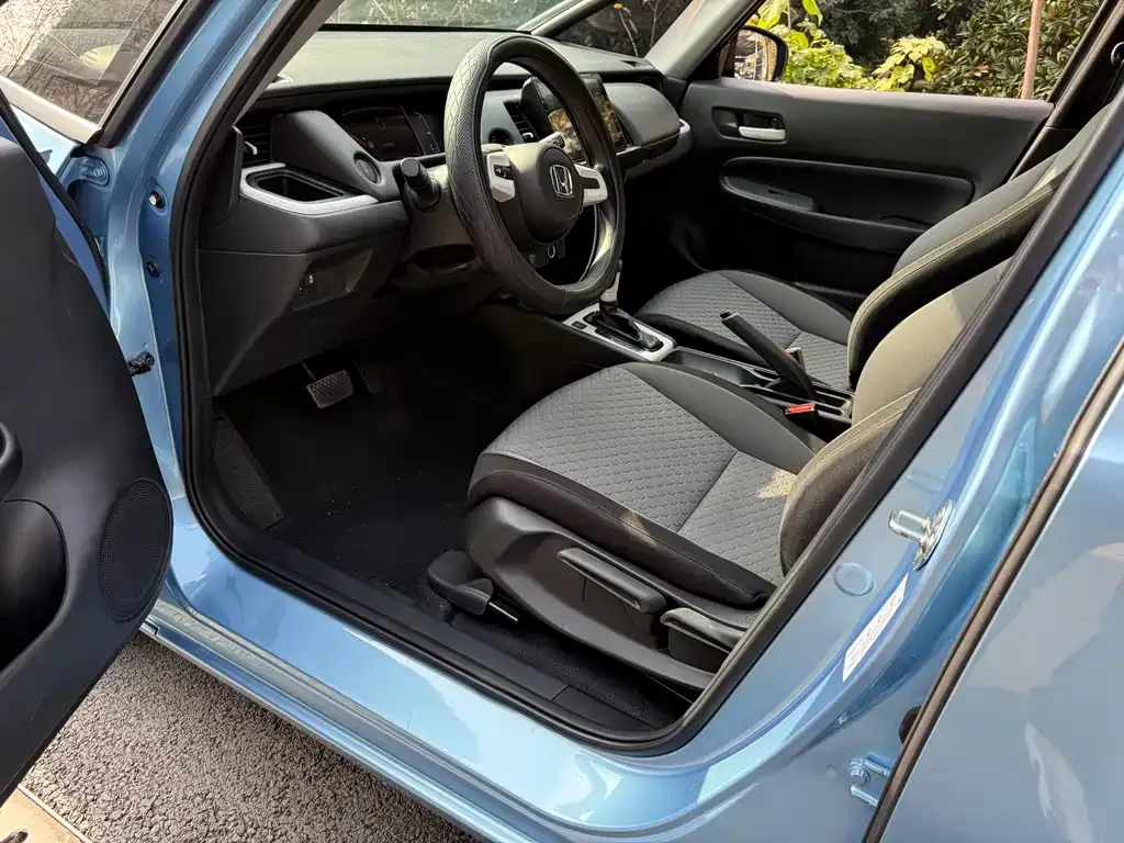 Honda Fit 2023 из CN, фото 8