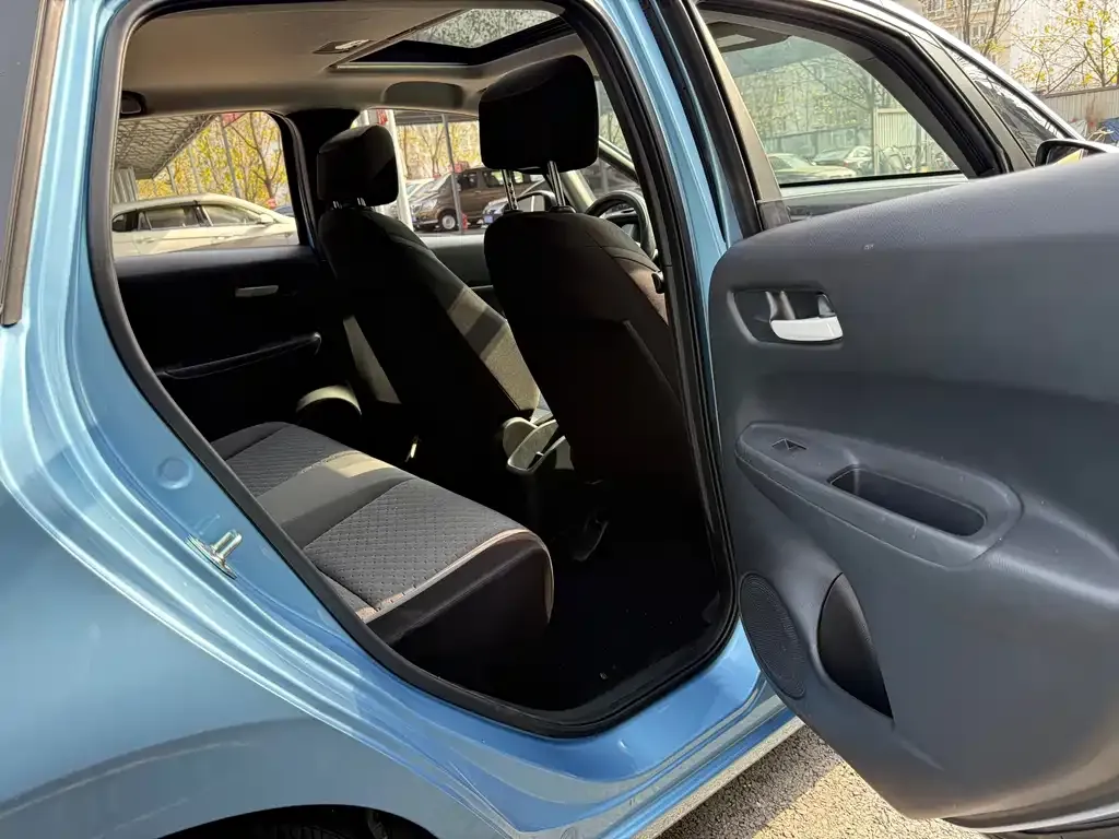 Honda Fit 2023 из CN, фото 7