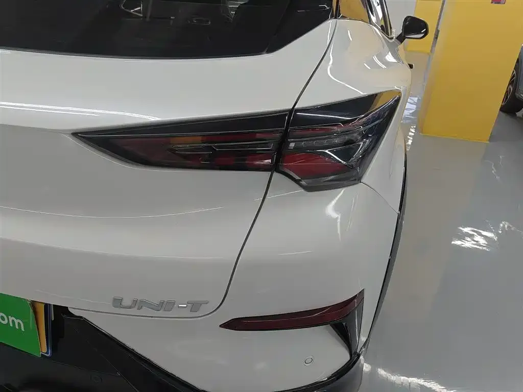 Changan UNI-T 2022 из CN, фото 2