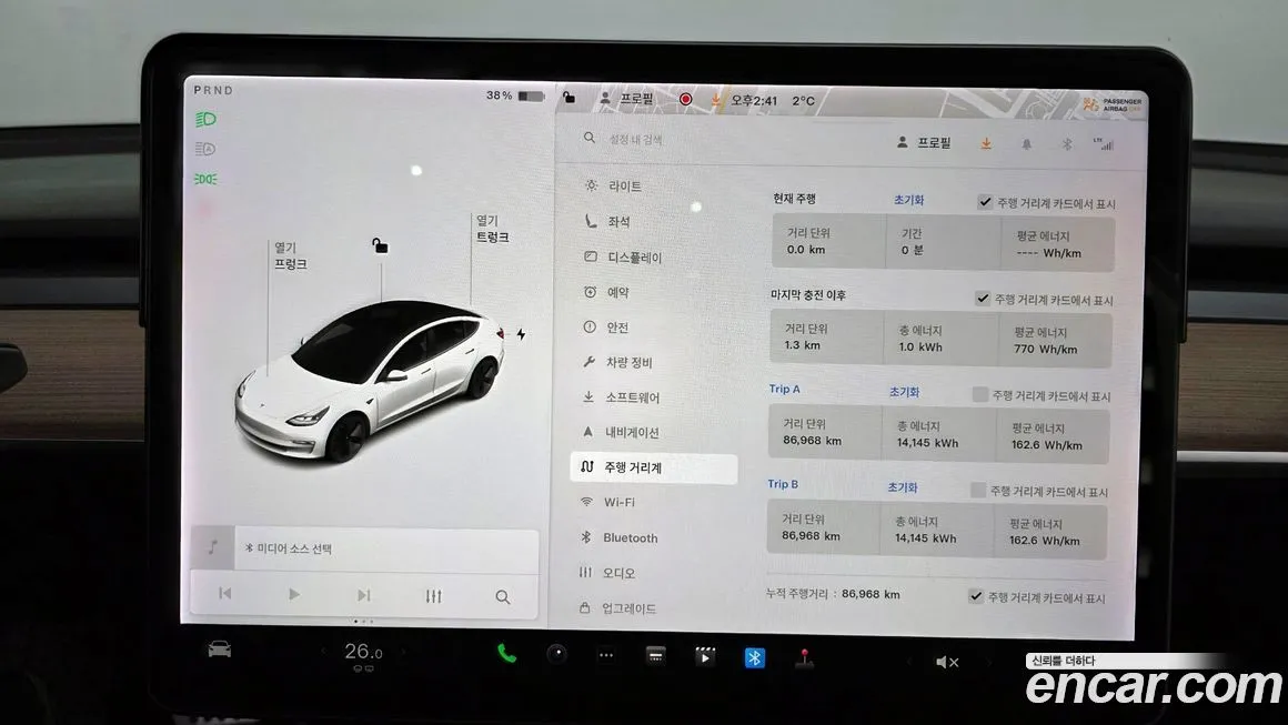 Tesla Model 3 2022 из KR, фото 8