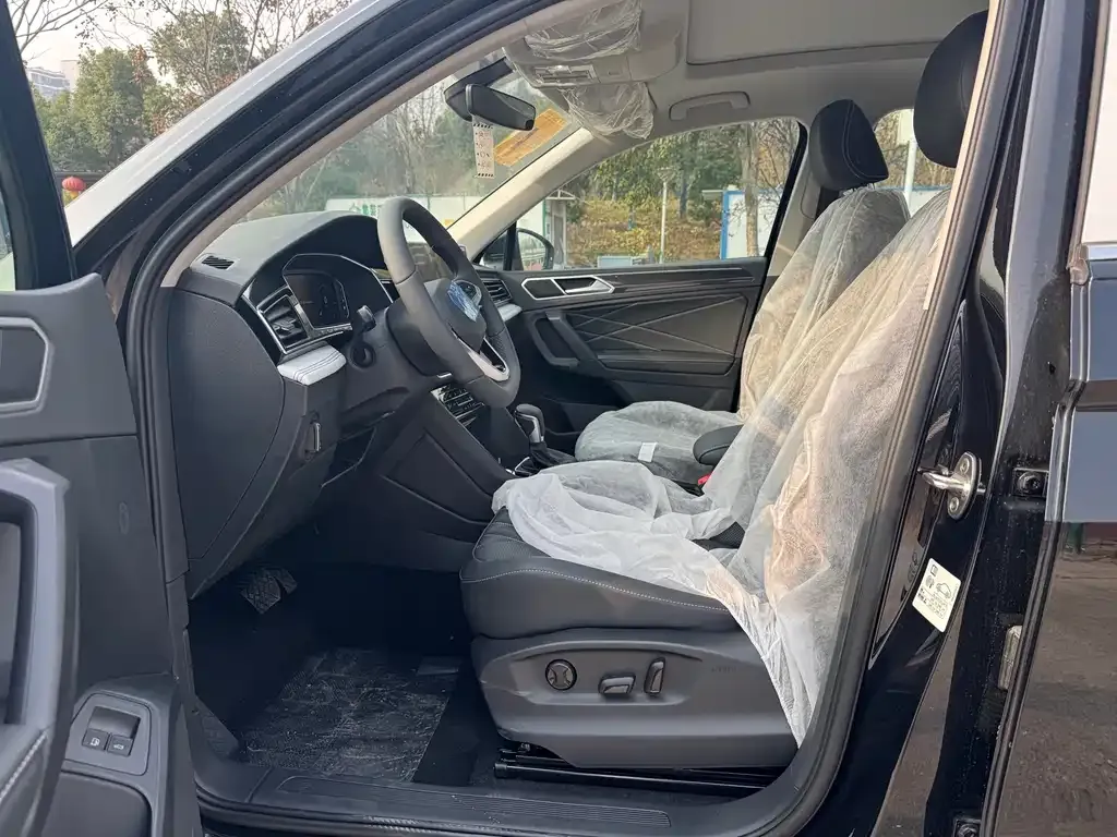 Volkswagen Tiguan L New Energy 2026 из CN, фото 6