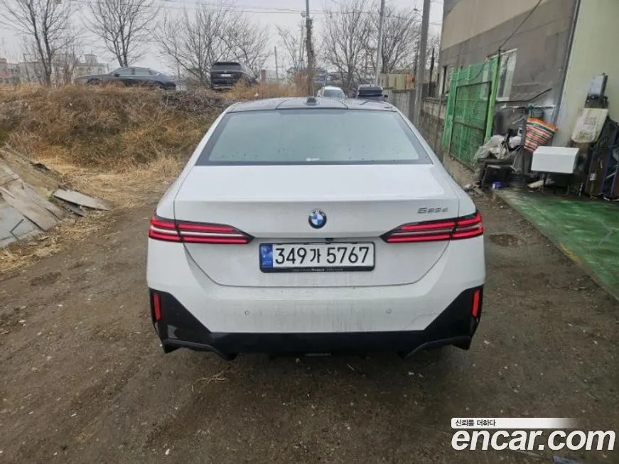 BMW 5-Series 2024 из KR, фото 6