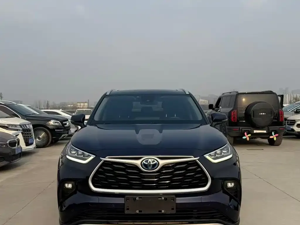 Toyota Highlander 2022 из CN, фото 3