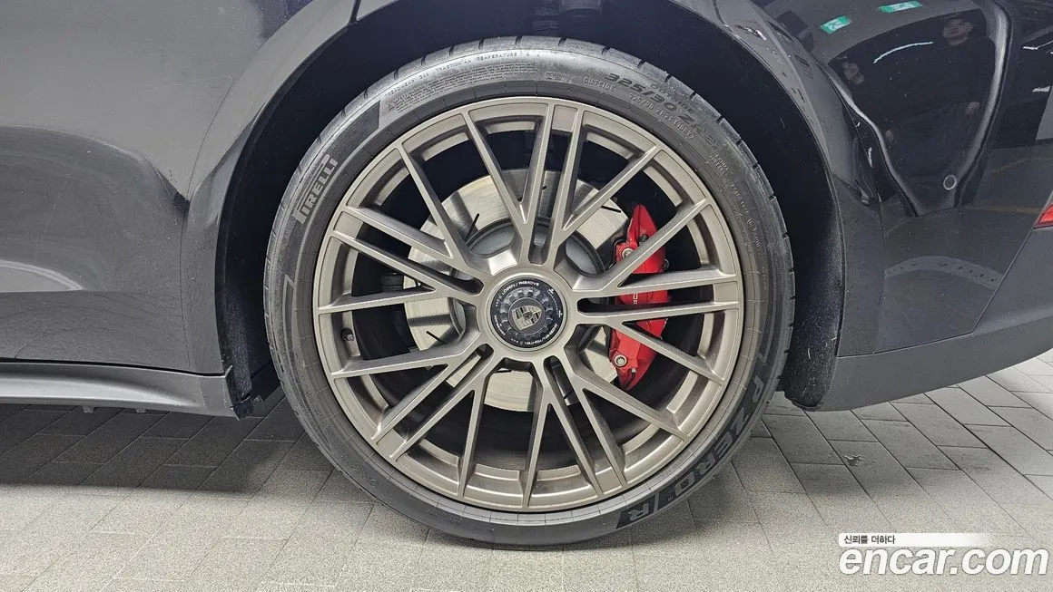 Porsche Panamera 2025 из KR, фото 9