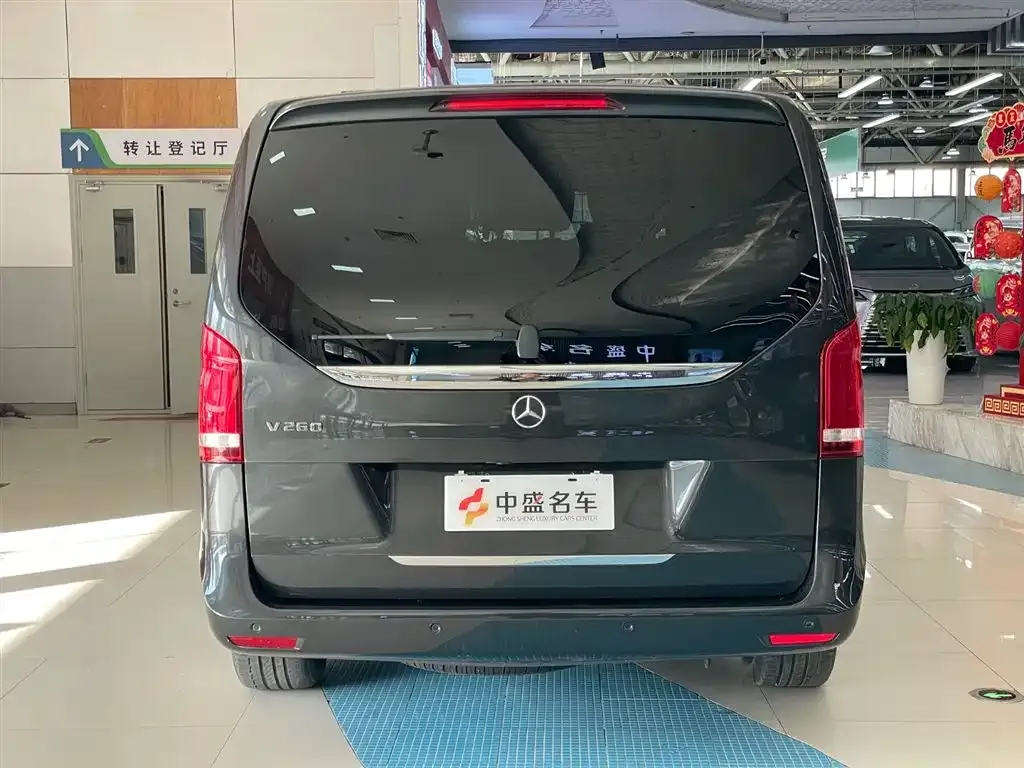 Mercedes-Benz V-Class 2022 из CN, фото 6