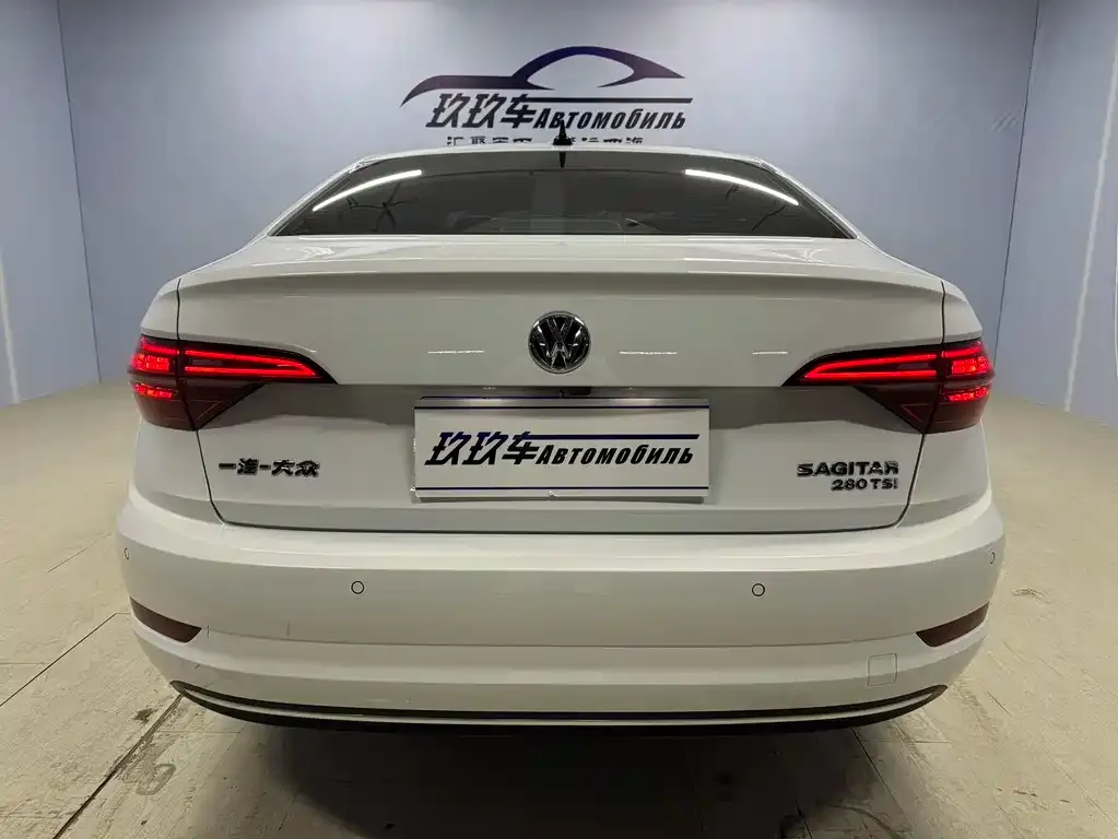 Volkswagen Sagitar 2022 из CN, фото 10