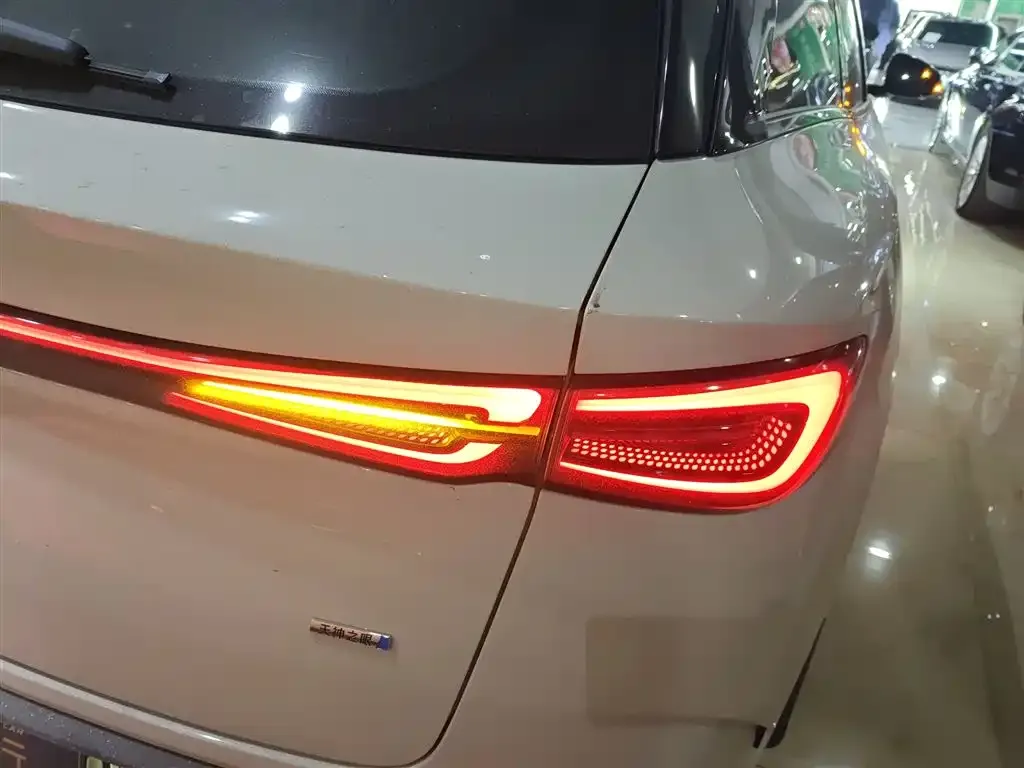 BYD Seal 06 DM-i Touring Edition — фото 2