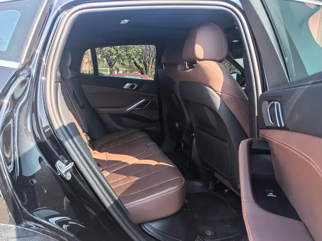 BMW X6 2022 из CN, фото 5
