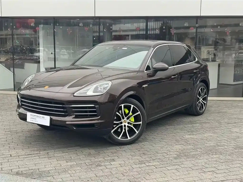 Porsche Cayenne Hybrid — фото 1
