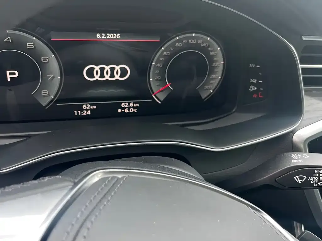 Audi A6L — фото 5