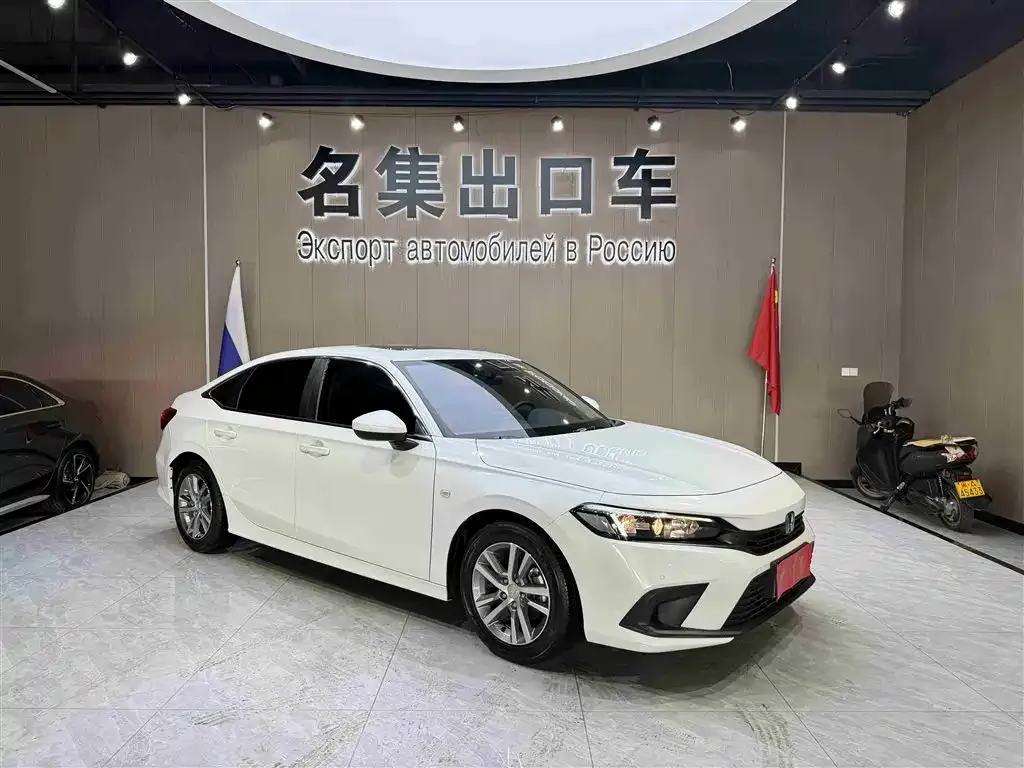 Honda Civic — фото 7