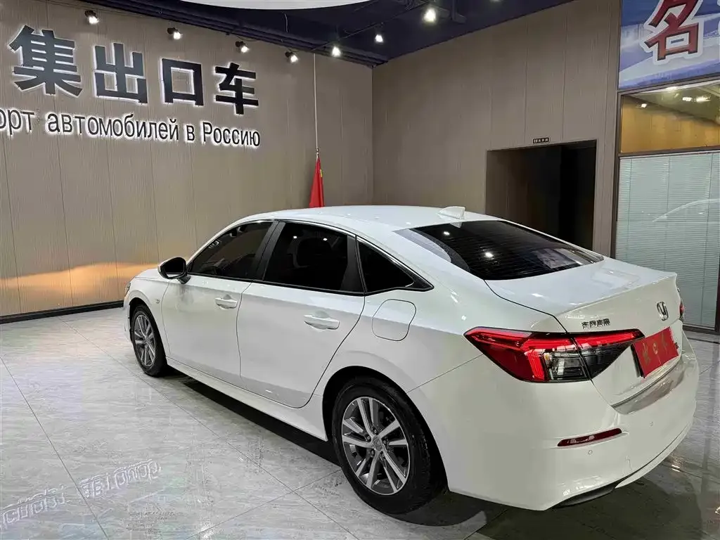 Honda Civic — фото 4