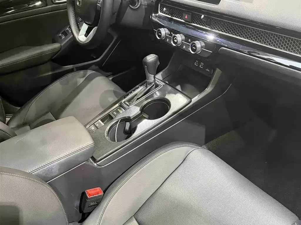Honda Civic — фото 9