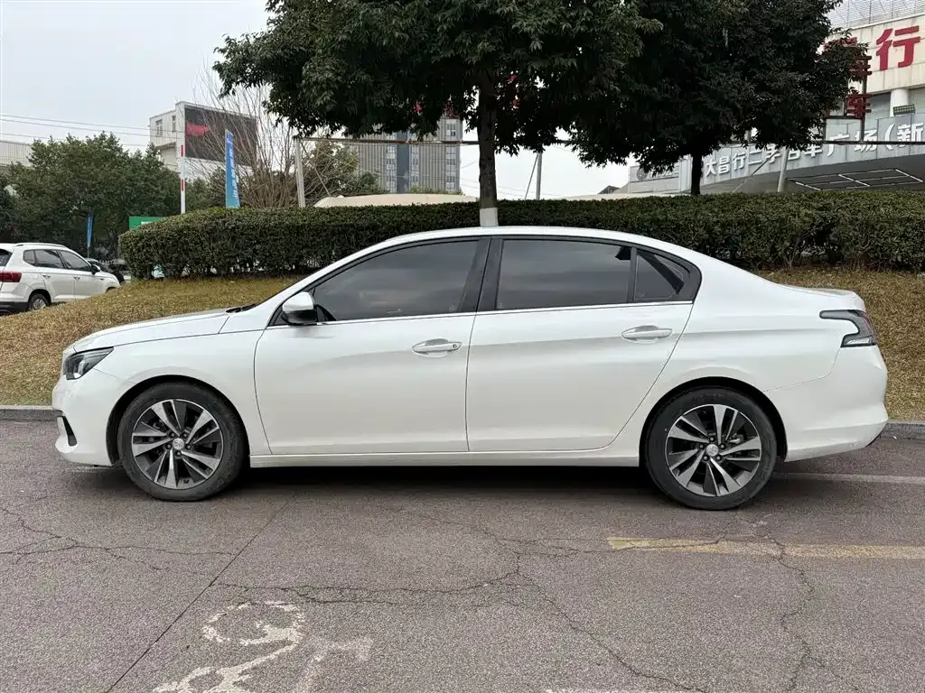 Peugeot 408 2024 из CN, фото 4