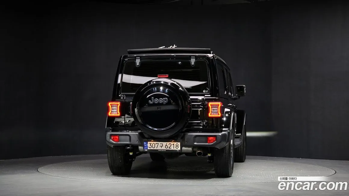 Jeep Wrangler 2022 из KR, фото 3