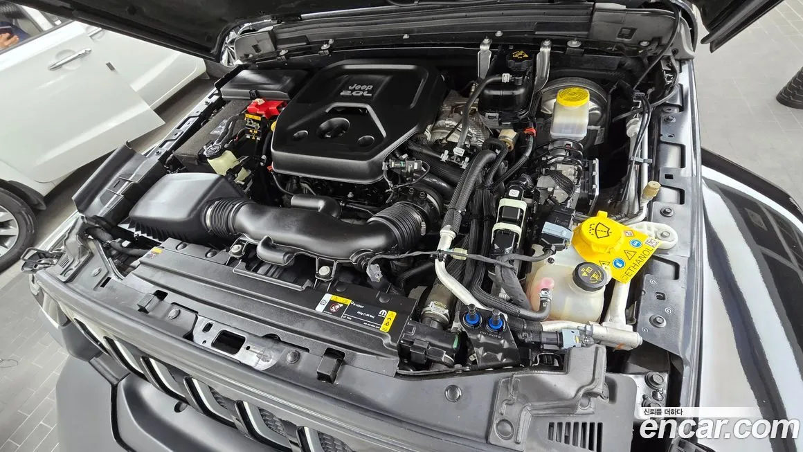 Jeep Wrangler 2022 из KR, фото 8