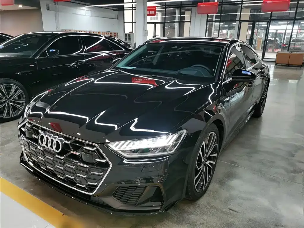 Audi A7 — фото 10